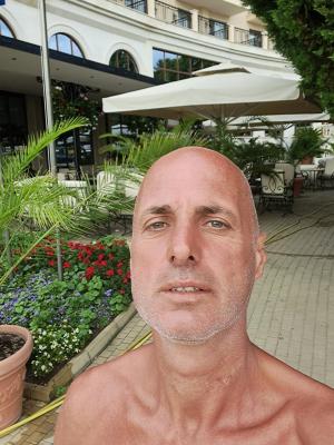 Dimo, 48 yrs.old from DUSSELDORF, Germany