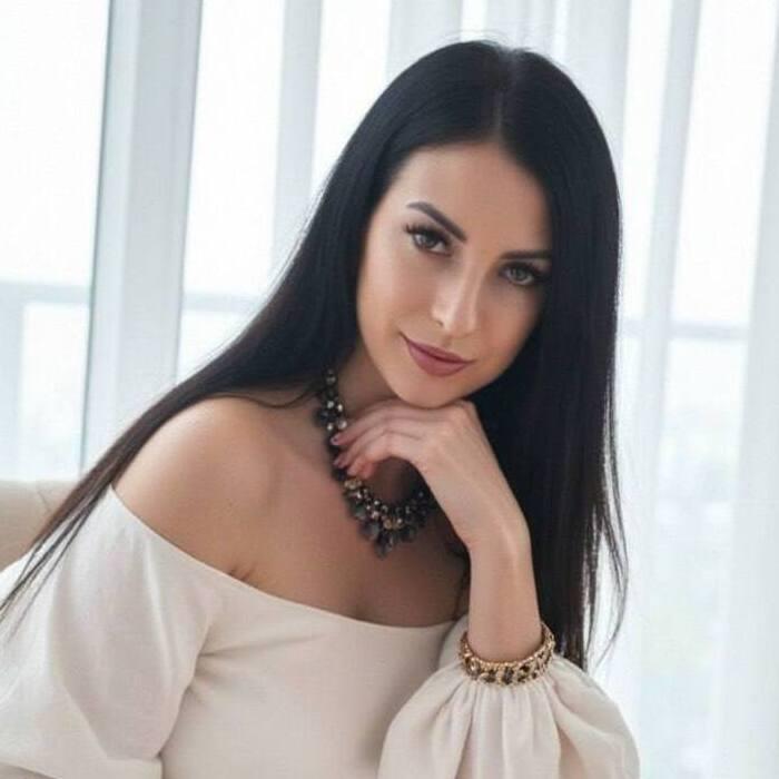 Anna, 38 yrs.old from Eastern Europe