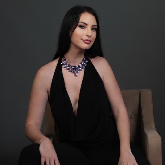 Anna, 37 yrs.old from Eastern Europe
