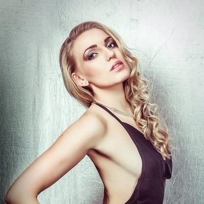 Olga, 32 yrs.old from Rovno, Ukraine