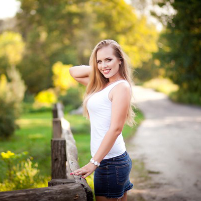 Alina, 35 yrs.old from Poltava, Ukraine