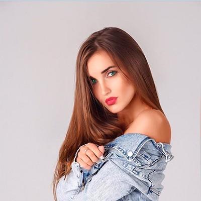 Anastasiya, 32 yrs.old from Eastern Europe