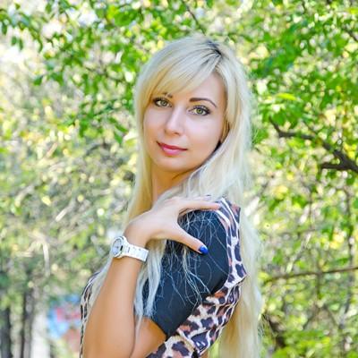 Anna, 36 yrs.old from Eastern Europe
