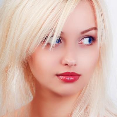 Elena, 33 yrs.old from Eastern Europe