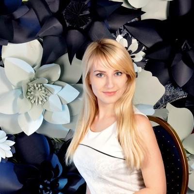 Julia, 35 yrs.old from Kharkov, Ukraine