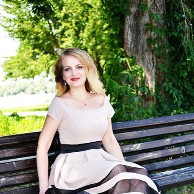 Yaroslava, 41 yrs.old from Khmelnytskyi, Ukraine