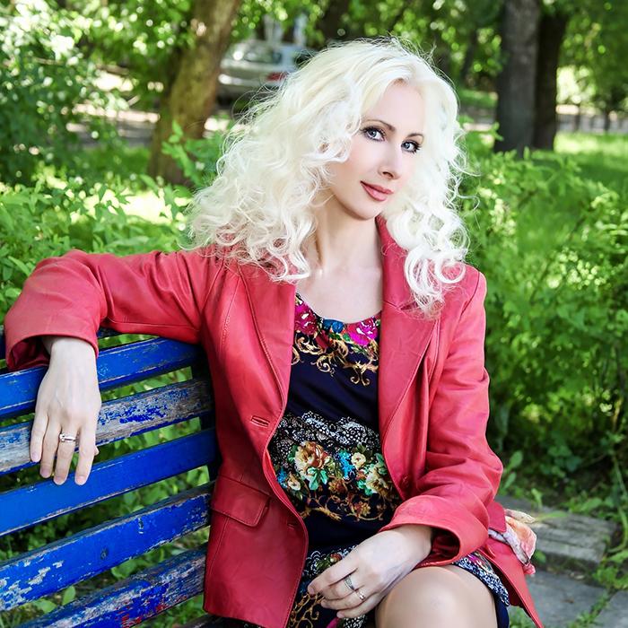 Natallia, 56 yrs.old from Eastern Europe