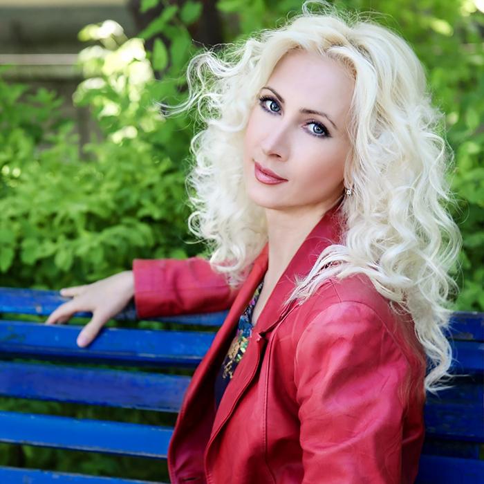 Natallia, 56 yrs.old from Eastern Europe
