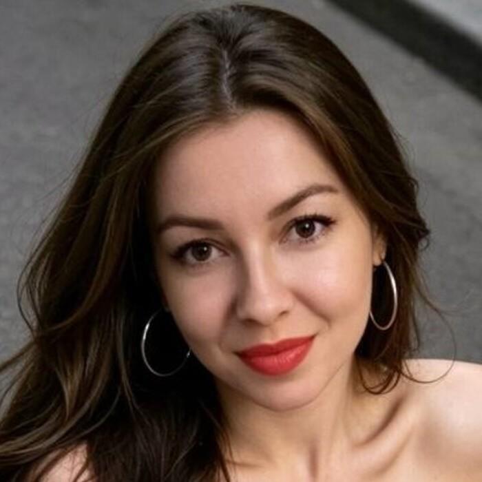 Elena, 41 yrs.old from Eastern Europe