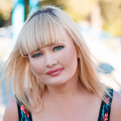 Yuliya, 49 yrs.old from Poltava, Ukraine