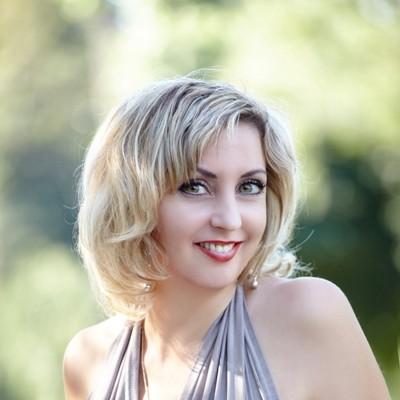 Alla, 45 yrs.old from Khmelnytskyi, Ukraine