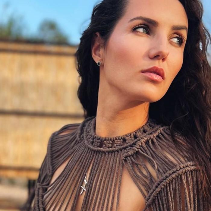 Anna, 37 yrs.old from Eastern Europe