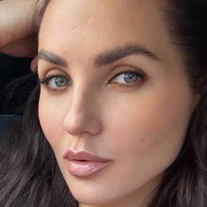 Anna, 37 yrs.old from Eastern Europe