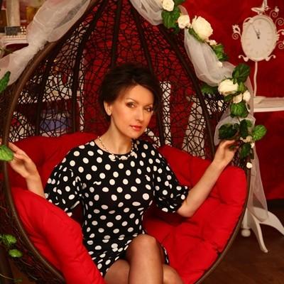 Elena, 55 yrs.old from Khmelnytskyi, Ukraine
