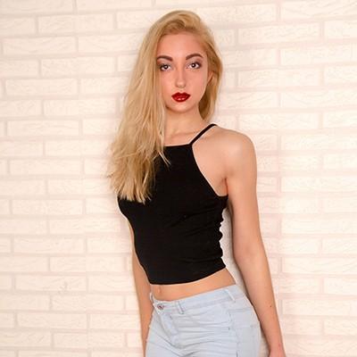 Alina, 29 yrs.old from Kiev, Ukraine