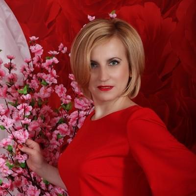 Irina, 50 yrs.old from Khmelnytskyi, Ukraine