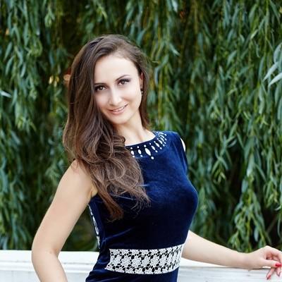 Elena, 38 yrs.old from Khmelnytskyi, Ukraine