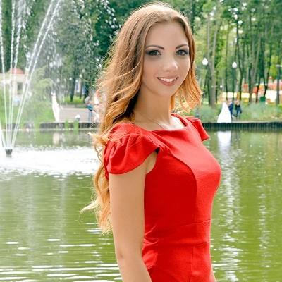 Olexandra, 27 yrs.old from Chernivtsi, Ukraine