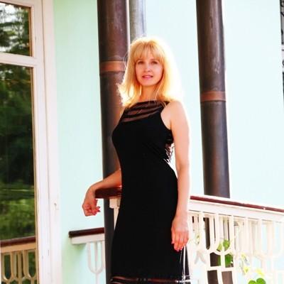 Lyubov, 56 yrs.old from Khmelnytskyi, Ukraine