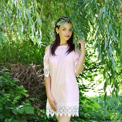 Nataliya, 30 yrs.old from Khmelnytskyi, Ukraine