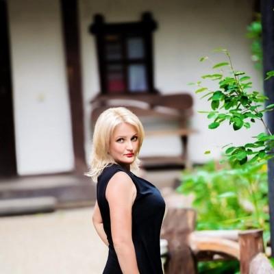 Elina