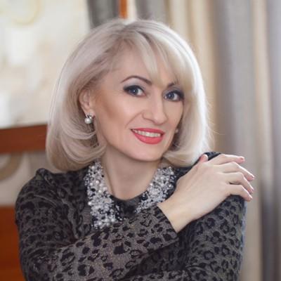 Irina, 61 yrs.old from Berdyansk, Ukraine