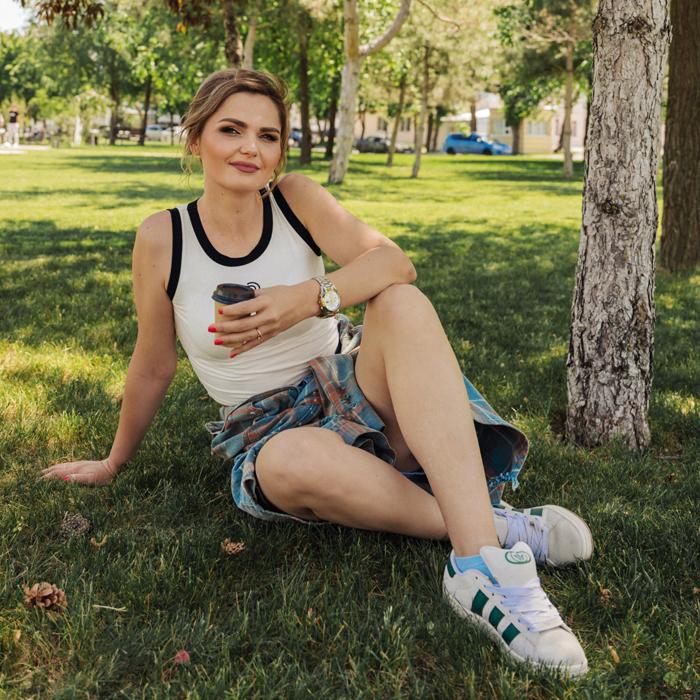Cristina, 39 yrs.old from Bender, Moldova