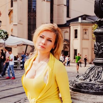 Elena, 49 yrs.old from Lviv, Ukraine