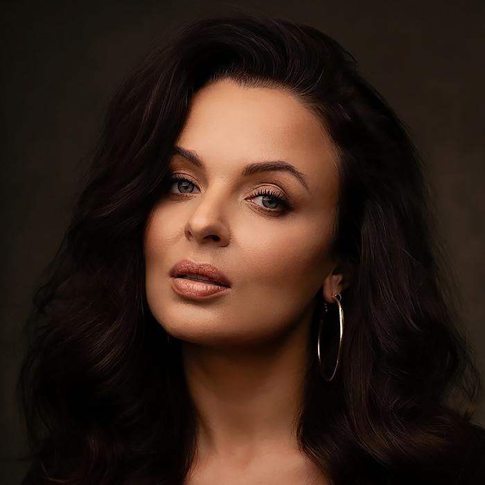Irina, 46 yrs.old from Eastern Europe Irina, 46 yrs.old from Eastern Europe