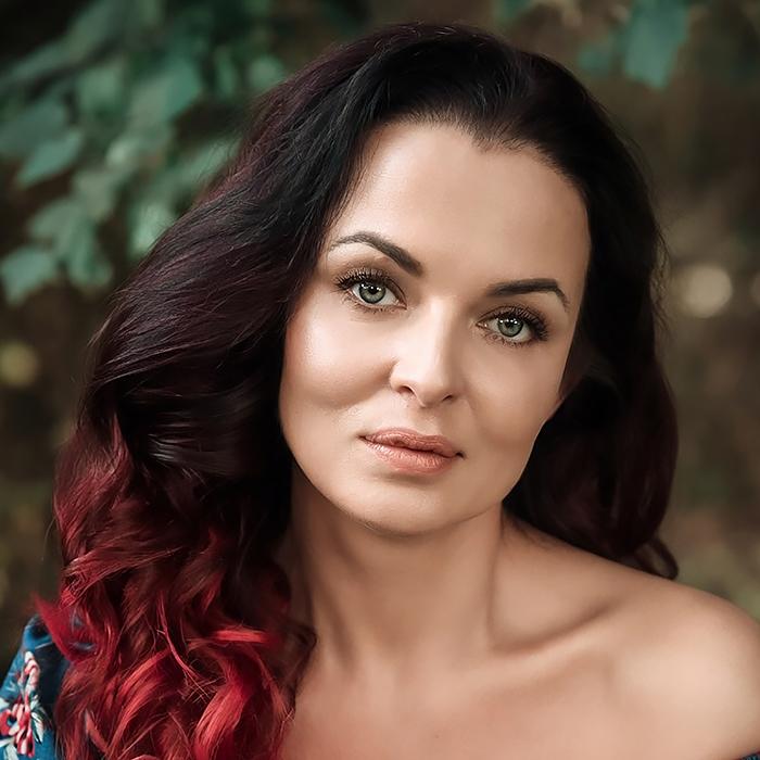 Irina, 46 yrs.old from Eastern Europe Irina, 46 yrs.old from Eastern Europe