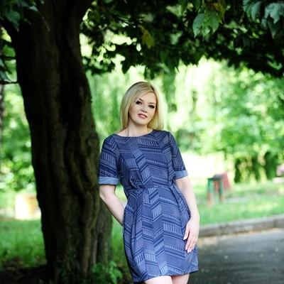 Alla, 55 yrs.old from Khmelnytskyi, Ukraine