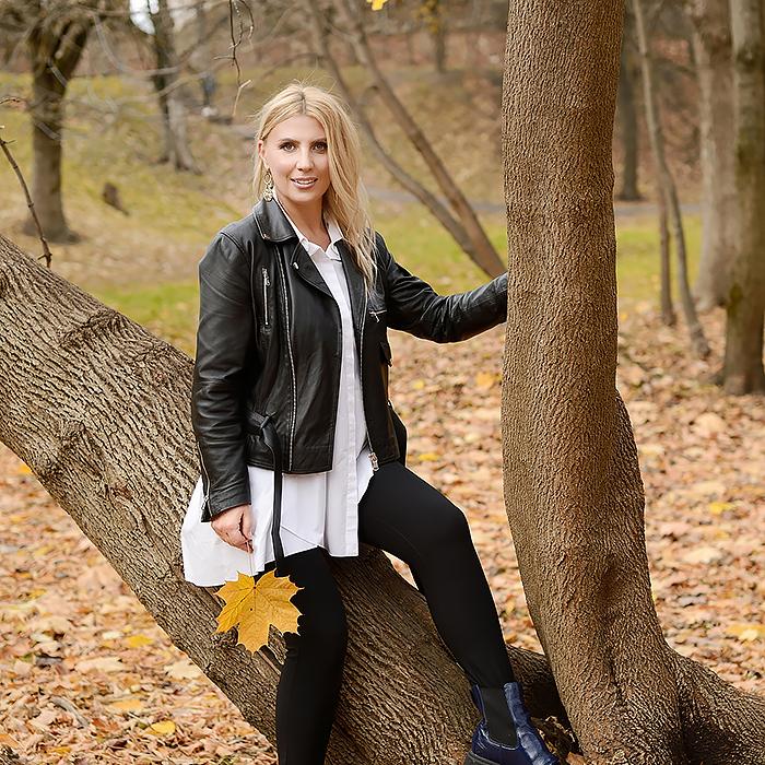 Yulia, 55 yrs.old from Eastern Europe