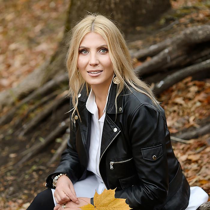 Yulia, 55 yrs.old from Eastern Europe