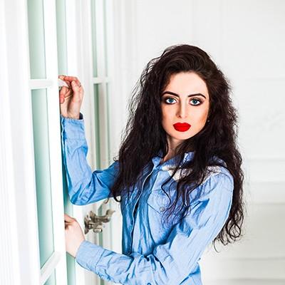 Elena, 27 yrs.old from Smt Tavriv, Ukraine