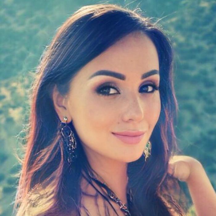 Elena, 41 yrs.old from Eastern Europe
