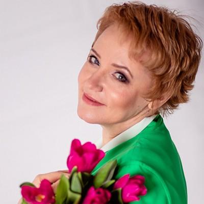 Elena, 53 yrs.old from Eastern Europe