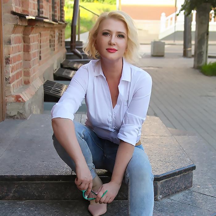 Inna, 54 yrs.old from Eastern Europe