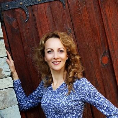 Elena, 50 yrs.old from Kamyanets-Podilskyi, Ukraine