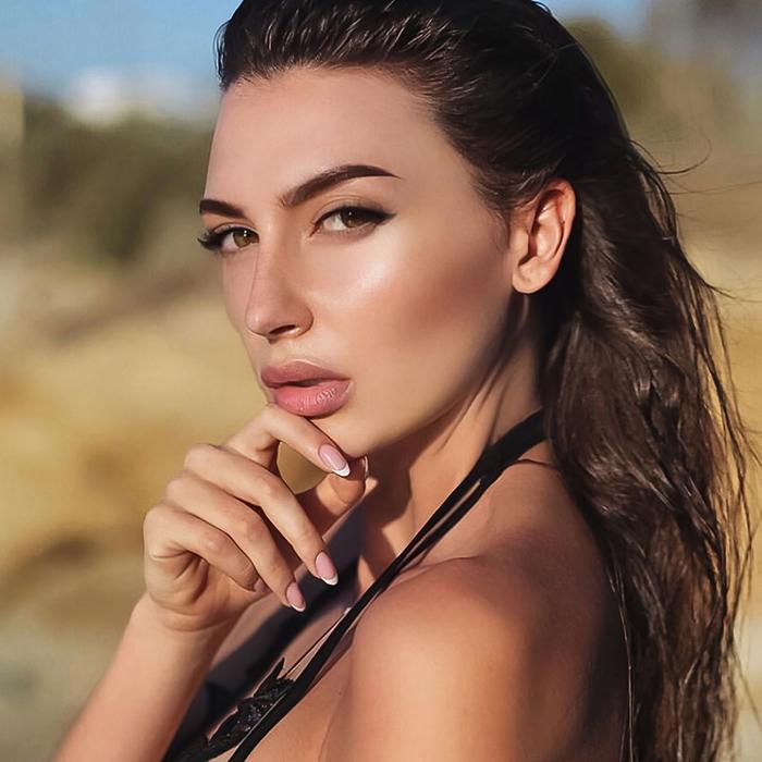 Marina, 29 yrs.old from Eastern Europe
