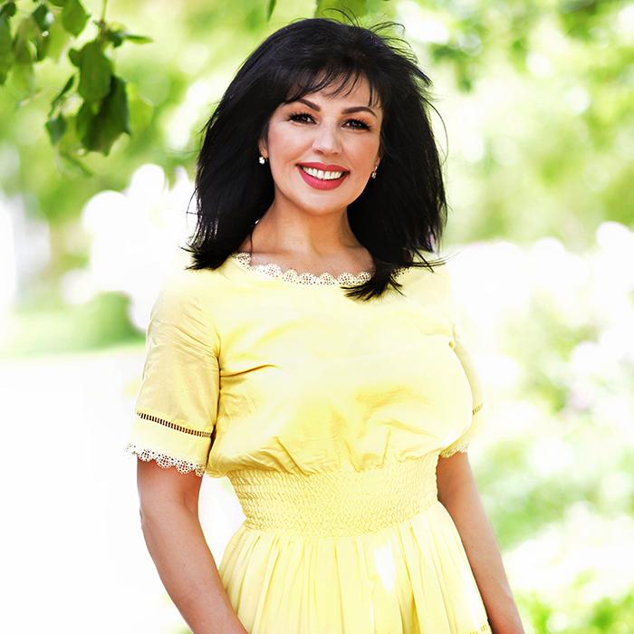 Zhanna, 53 yrs.old from Kharkov, Ukraine: I am the one, who knows how ...