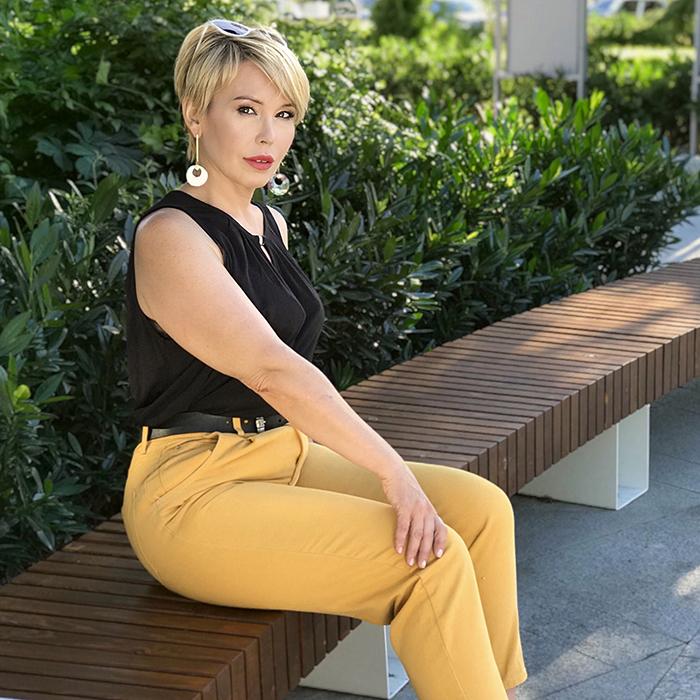 Oksana, 52 yrs.old from Eastern Europe