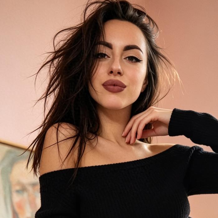 Alina, 23 yrs.old from Eastern Europe Alina, 23 yrs.old from Eastern Europe