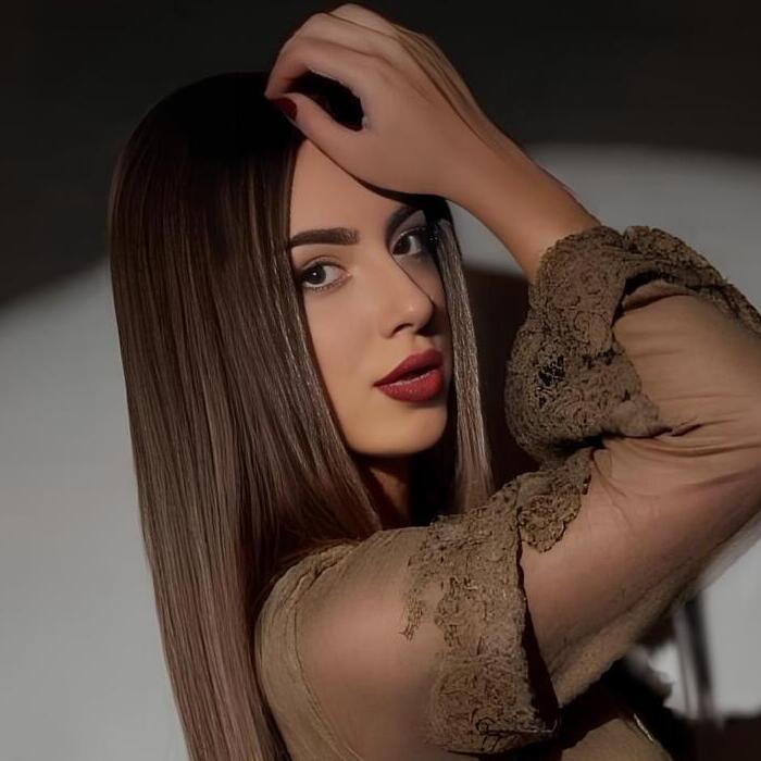 Alina, 23 yrs.old from Eastern Europe Alina, 23 yrs.old from Eastern Europe