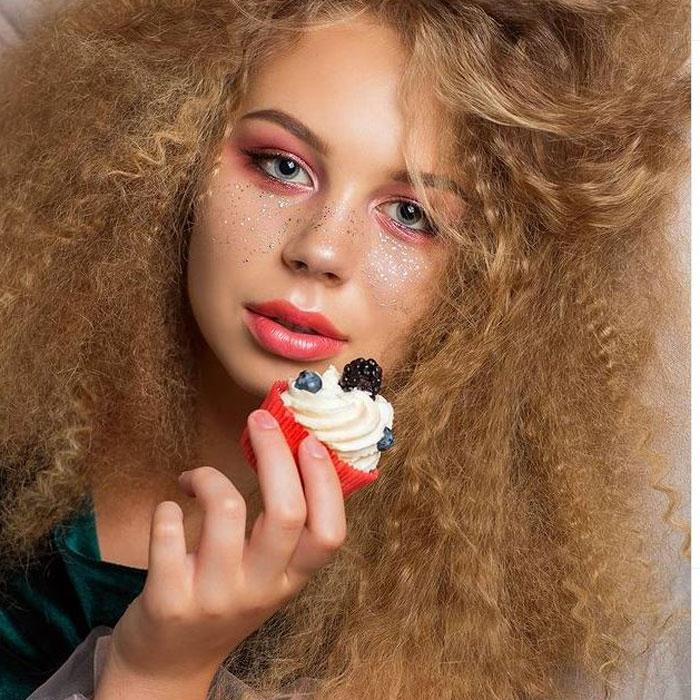 Julia, 22 yrs.old from Kharkov, Ukraine