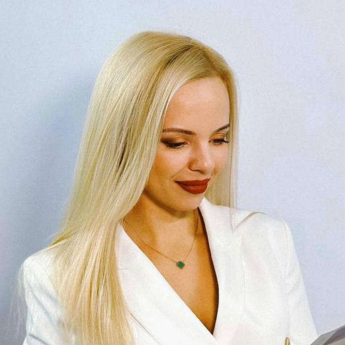 Irina , 39 yrs.old from Eastern Europe