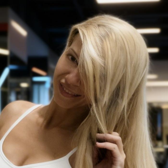 Irina , 40 yrs.old from Eastern Europe