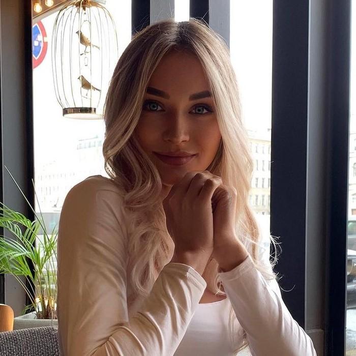 Liubov' , 28 yrs.old from Eastern Europe