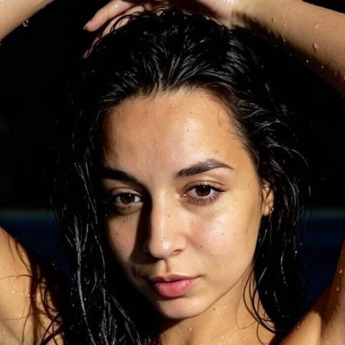Dariya, 23 yrs.old from Eastern Europe