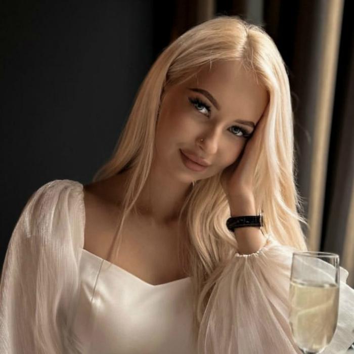 Diana, 26 yrs.old from Eastern Europe