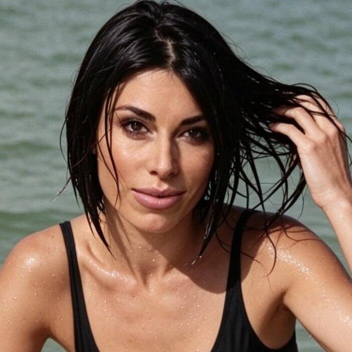 Laila, 46 yrs.old from Eastern Europe
